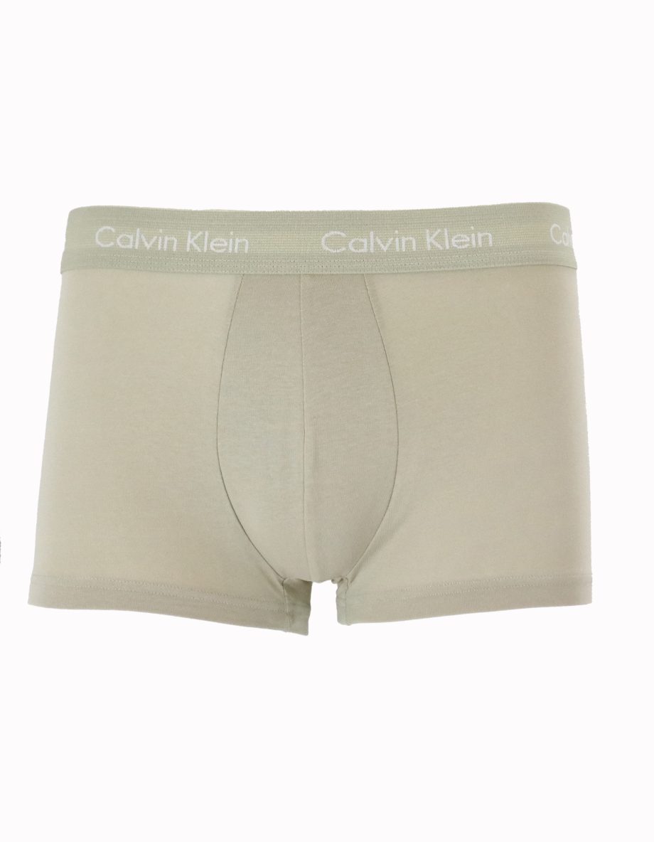 CALVIN KLEIN