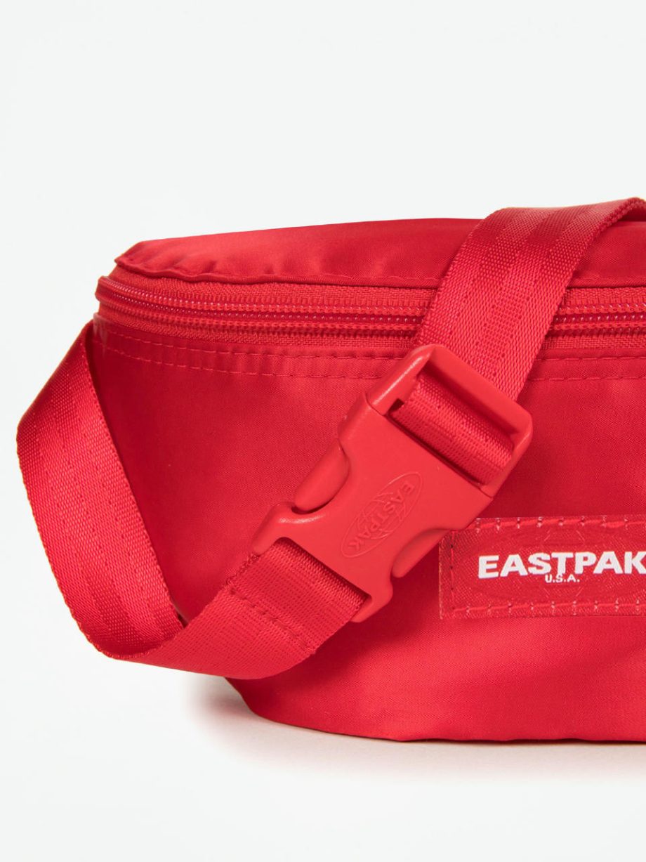 EASTPAK